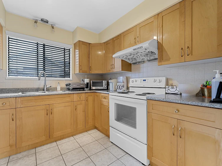 8416-8420 Shaughnessy Street, Vancouver, BC, V6P 3Y2 - 7
