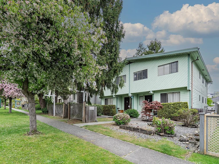 8416-8420 Shaughnessy Street, Vancouver, BC, V6P 3Y2 - 2