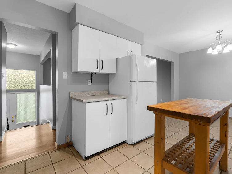 35180 Cassiar Avenue, Abbotsford, BC, V2S 5R4 - 12