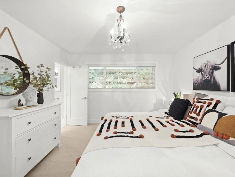 5540 Greenleaf Road, West Vancouver, BC, V7W 1N6 - 6