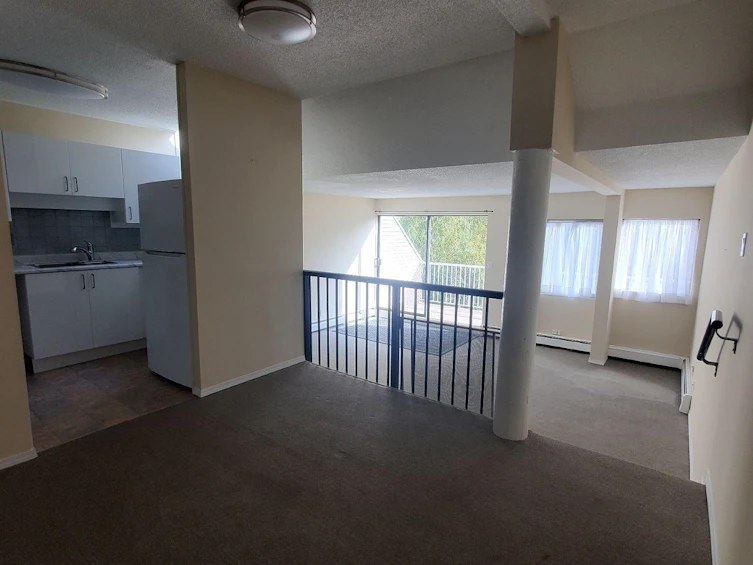 43-17706 60 Avenue, Surrey, BC, V3S 1V2 - 17