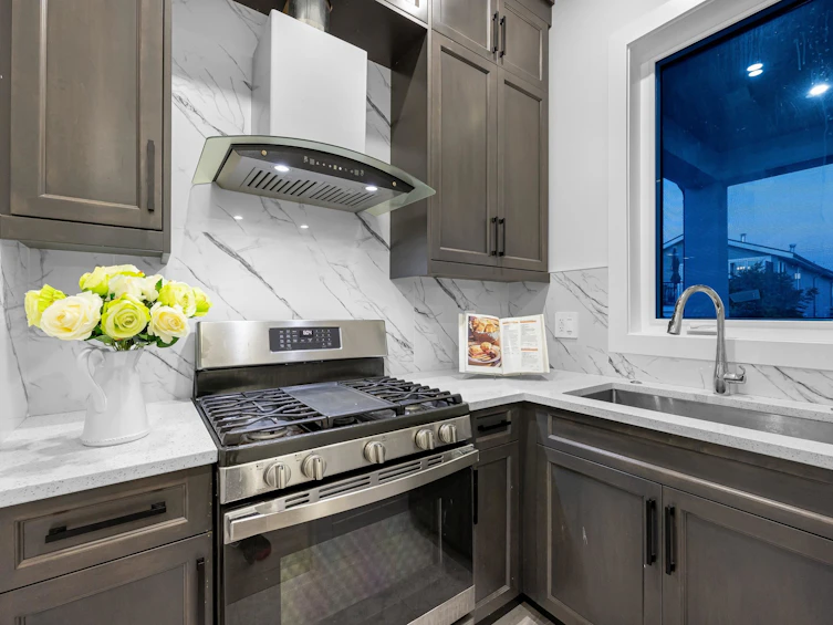 838 Stevens Street, Surrey, BC, V4B 4X2 - 35