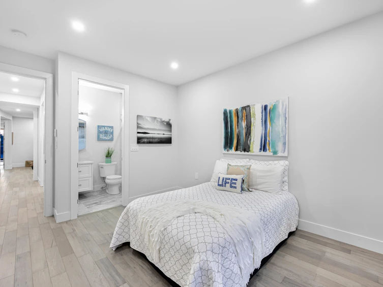 838 Stevens Street, Surrey, BC, V4B 4X2 - 30