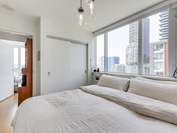912-1325 Rolston Street, Vancouver, BC, V6B 0M2 - 12