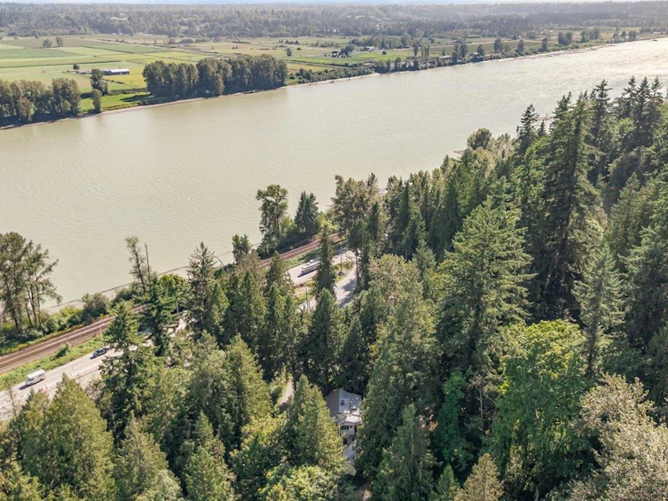 9455 Byrnes Road, Maple Ridge, BC, V2W 1M4 - 36