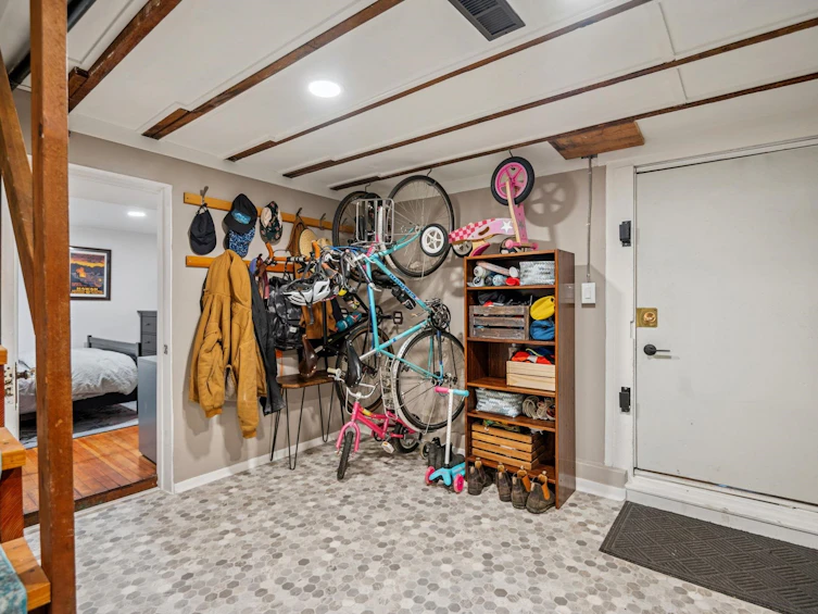 1652 E 33rd Avenue, Vancouver, BC, V5N 3C8 - 27