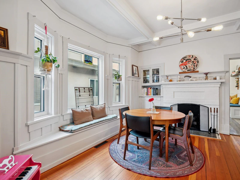 1652 E 33rd Avenue, Vancouver BC V5N 3C8