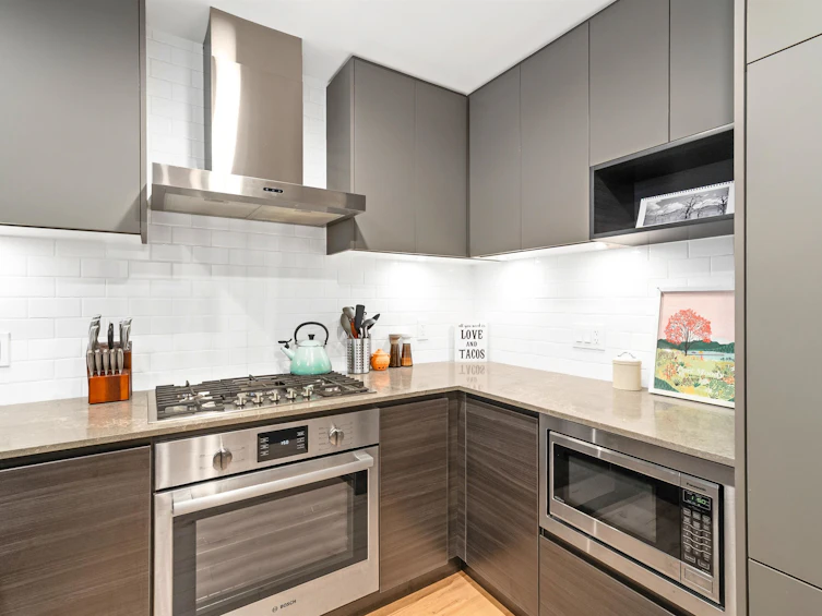 237-55 Klahanie Drive, Port Moody, BC, V3H 0M9 - 4