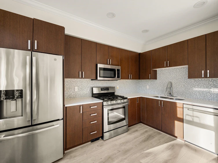 32-1111 Ewen Avenue, New Westminster, BC, V3M 5E3 - 14