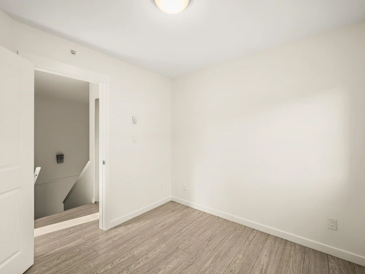 32-1111 Ewen Avenue, New Westminster, BC, V3M 5E3 - 20