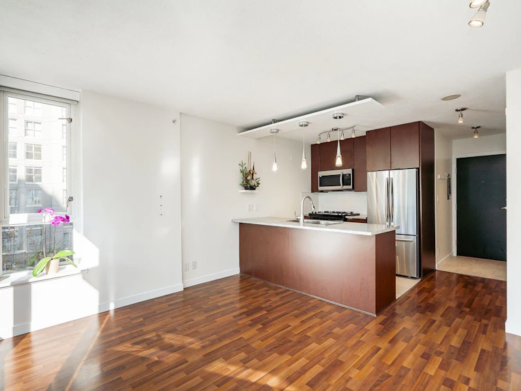601-1001 Richards Street, Vancouver, BC, V6B 1J6 - 6