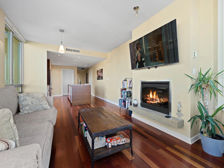 1206-1005 Beach Avenue, Vancouver, BC, V6E 3W2 - 4