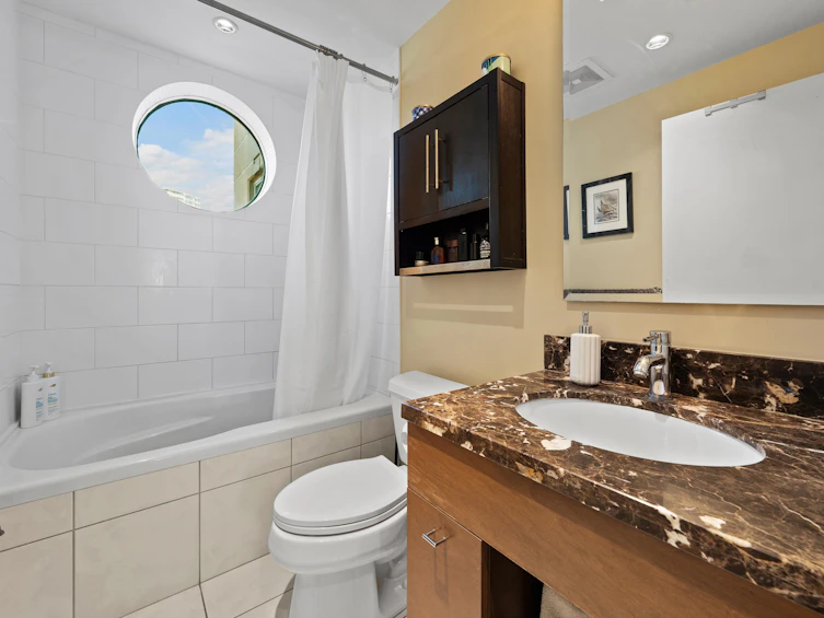 1206-1005 Beach Avenue, Vancouver, BC, V6E 3W2 - 12
