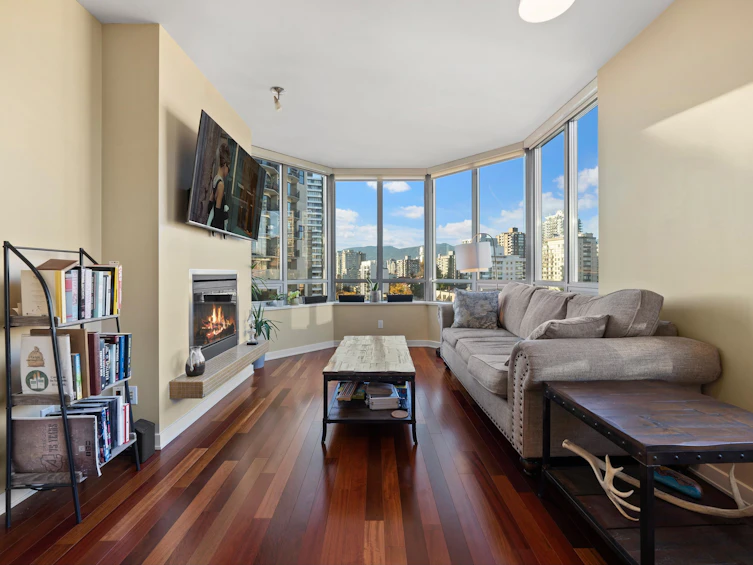 1206-1005 Beach Avenue, Vancouver, BC, V6E 3W2 - 2