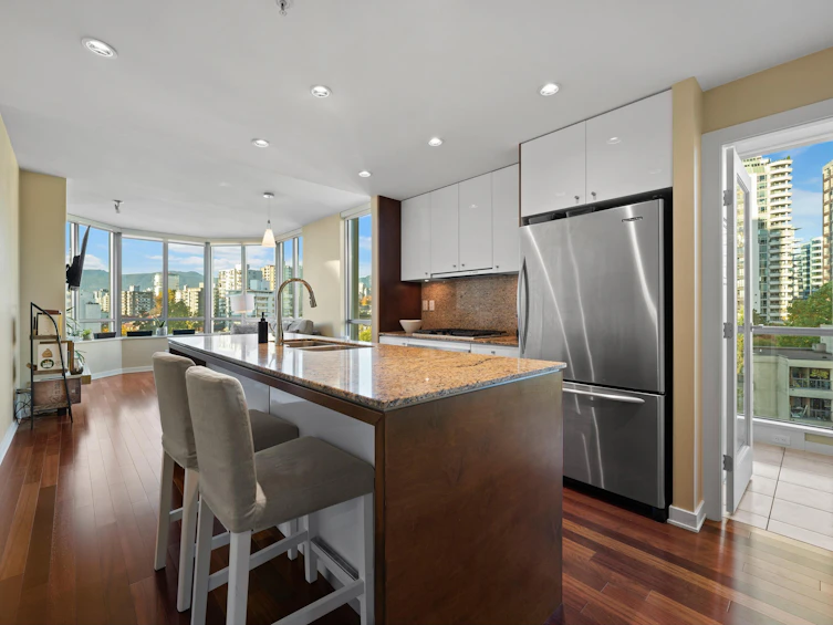 1206-1005 Beach Avenue, Vancouver, BC, V6E 3W2 - 5