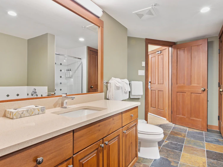 405 G4-4653 Blackcomb Way, Whistler, BC, V8E 0Y9 - 12