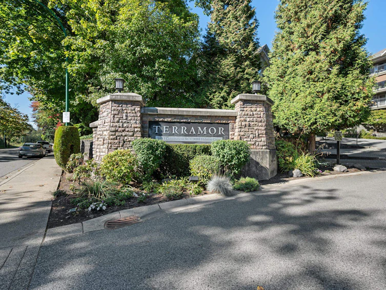 172-9133 Government Street, Burnaby, BC, V3N 0B1 - 2