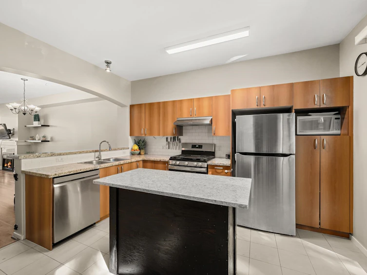 172-9133 Government Street, Burnaby, BC, V3N 0B1 - 13