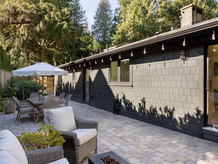 5075 Howe Sound Lane, West Vancouver, BC, V7W 1L4 - 32
