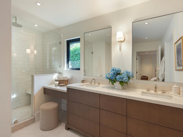 5075 Howe Sound Lane, West Vancouver, BC, V7W 1L4 - 21
