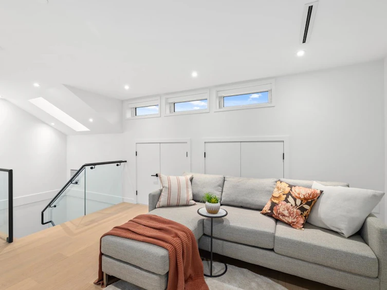 683 W 18th Avenue, Vancouver, BC, V5Z 1V9 - 29