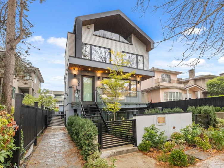 683 W 18th Avenue, Vancouver, BC, V5Z 1V9