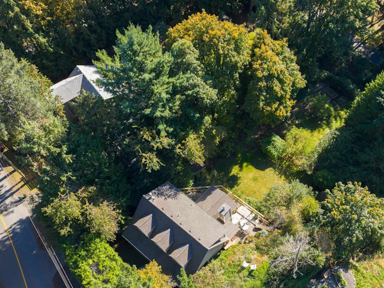 1245 Miller Road, Bowen Island, BC, V0N 1G1 - 32