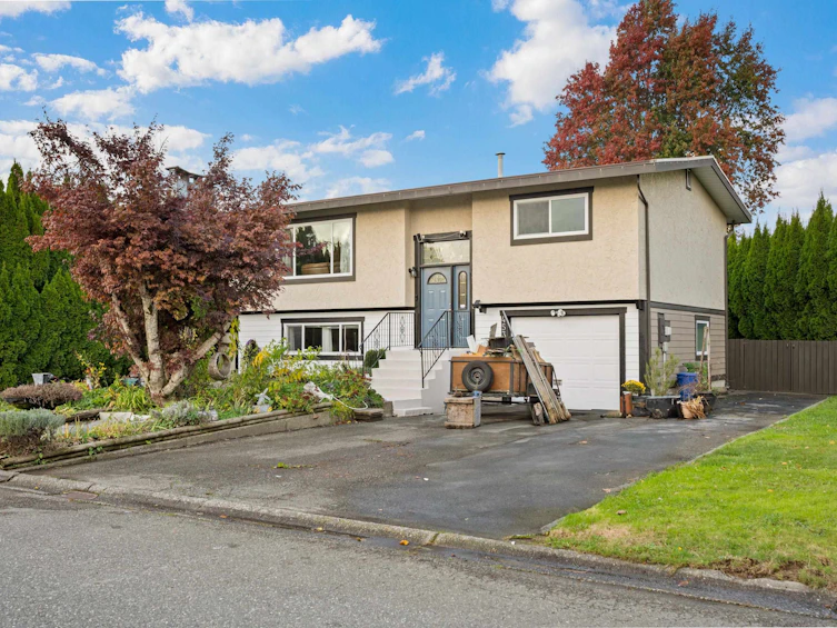 45305 Paisley Avenue, Chilliwack, BC, V2P 7B4