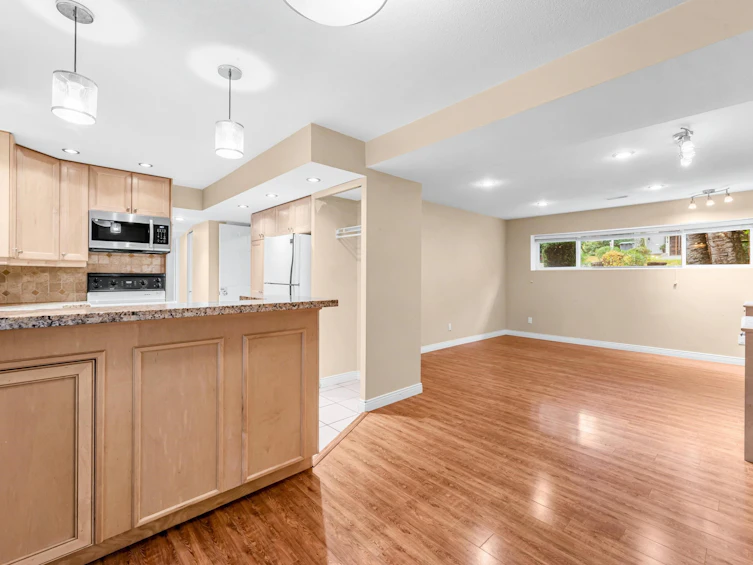 2214 153a Street, Surrey, BC, V4A 4R5 - 20