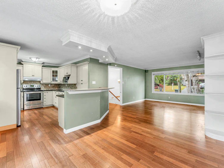 2214 153a Street, Surrey, BC, V4A 4R5 - 9