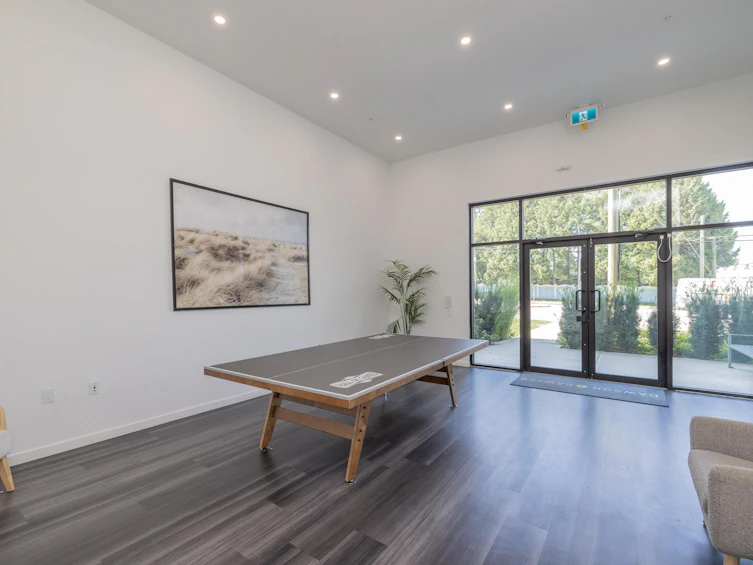 212-13623 81a Avenue, Surrey, BC, V3W 3N7 - 24