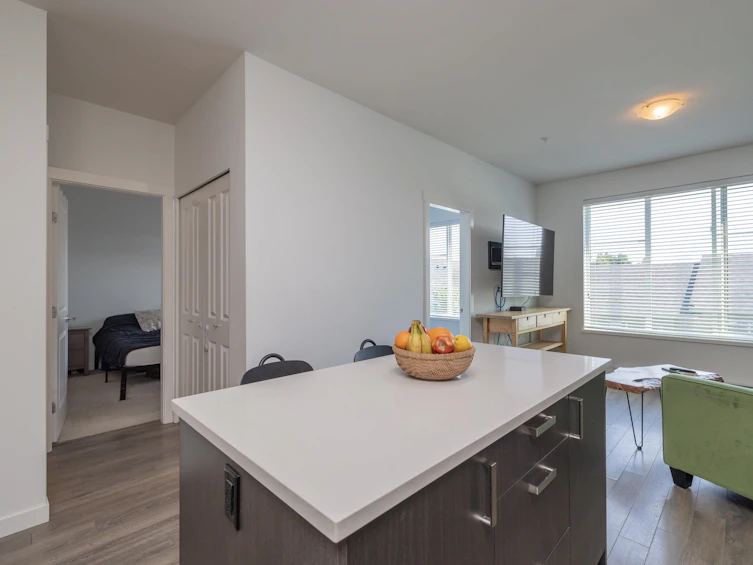 212-13623 81a Avenue, Surrey, BC, V3W 3N7 - 10