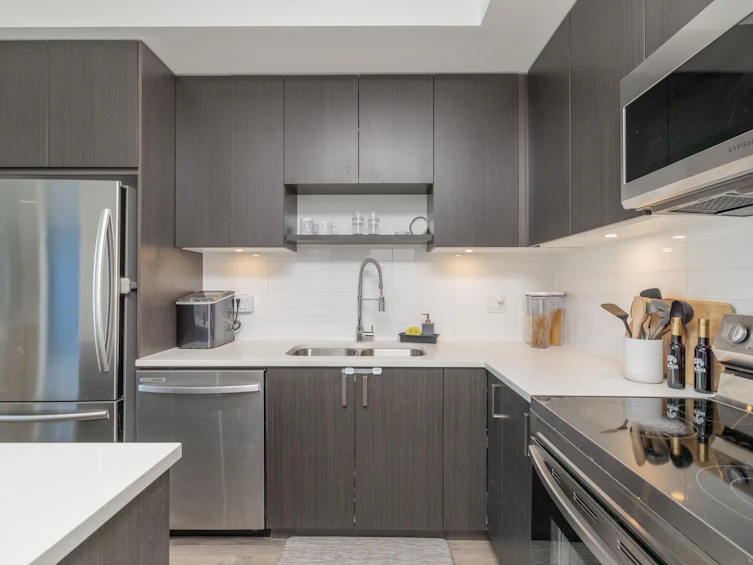 212-13623 81a Avenue, Surrey, BC, V3W 3N7 - 4
