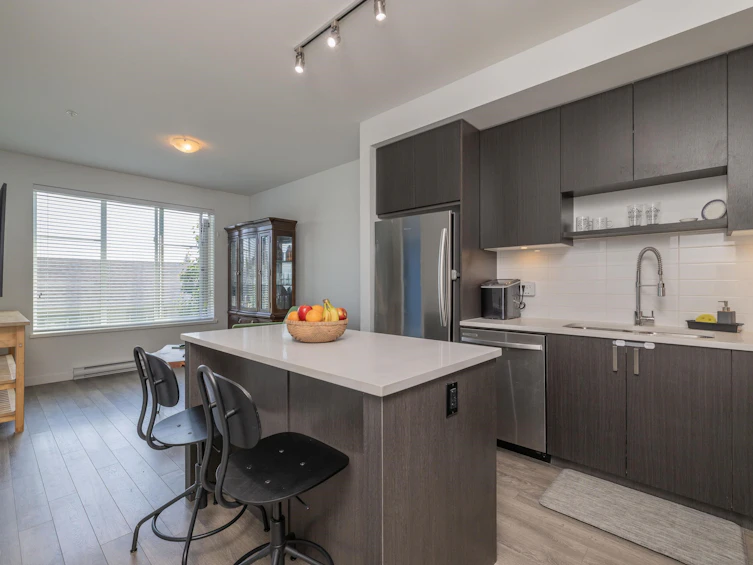 212-13623 81a Avenue, Surrey, BC, V3W 3N7 - 9