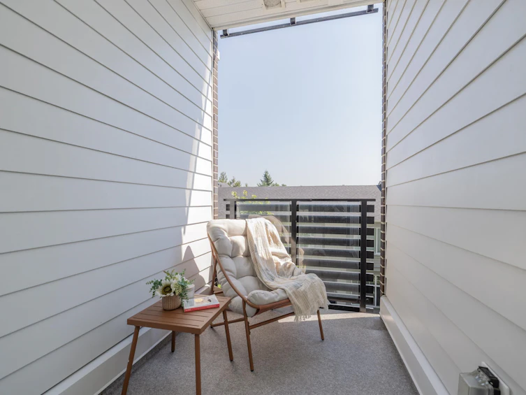 212-13623 81a Avenue, Surrey, BC, V3W 3N7 - 19