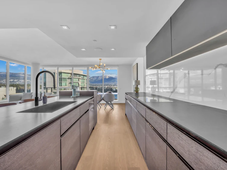 2001-620 Cardero Street, Vancouver, BC, V6G 0C7 - 11
