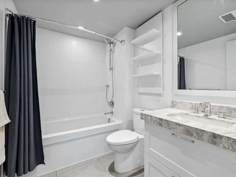 2101-520 Como Lake Avenue, Coquitlam, BC, V3J 0E8 - 15