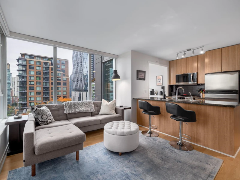 1107 - 1010 Richards Street, Vancouver BC V6B 1G2