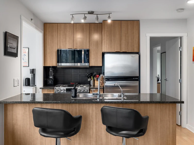 1107-1010 Richards Street, Vancouver, BC, V6B 1G2 - 3