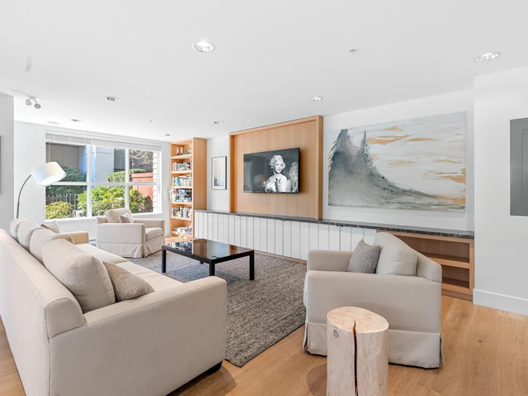 207-3205 Mountain Highway, North Vancouver, BC, V7K 0A3 - 24
