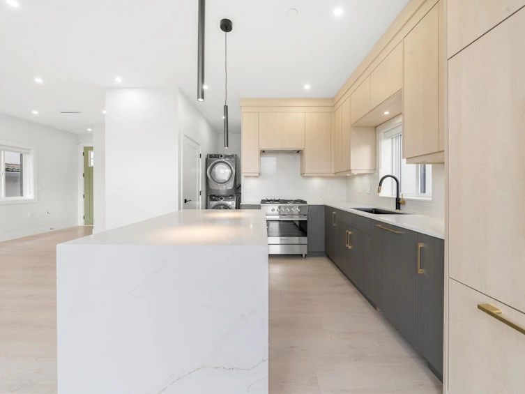 2-3274 E 44th Avenue, Vancouver, BC, V5R 3B1 - 16