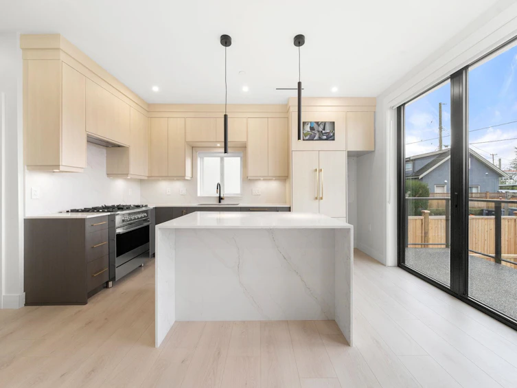 2-3274 E 44th Avenue, Vancouver, BC, V5R 3B1 - 13