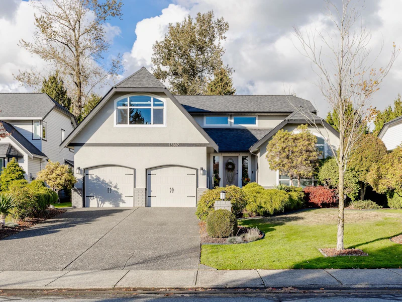 18559 62nd Avenue, Surrey BC V3S 7R1