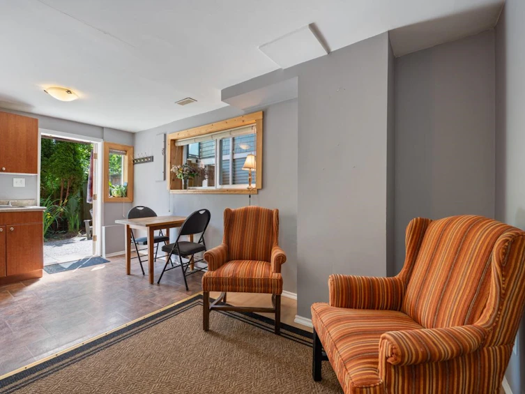 2268 E 7th Avenue, Vancouver, BC, V5N 1S7 - 25