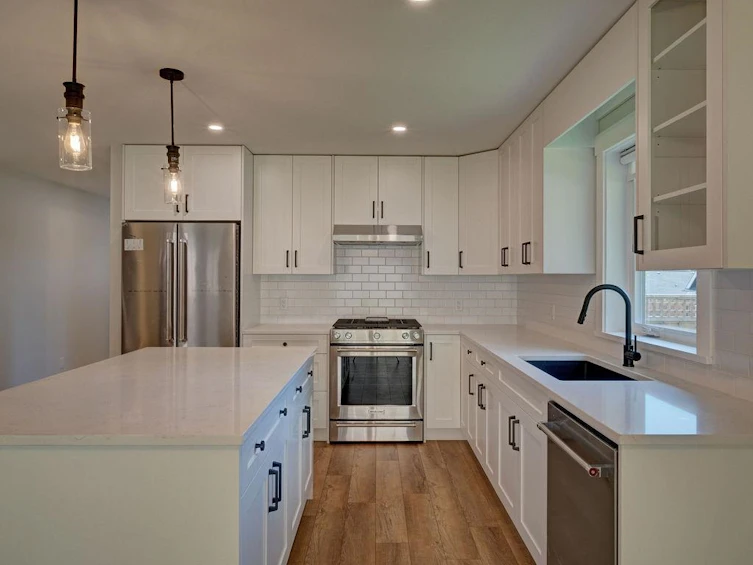 1104 Celia Crescent, Gibsons, BC, V0N 1V7 - 7