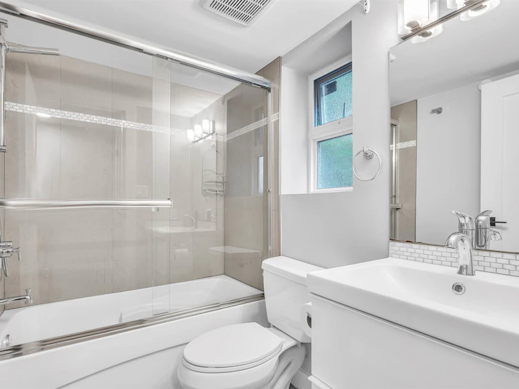 2433 W 6th Avenue, Vancouver, BC, V6K 1W2 - 20