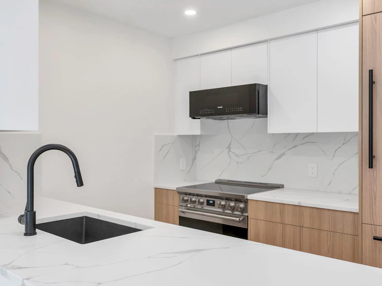 1340 W 7th Avenue, Vancouver, BC, V6H 3W5 - 17