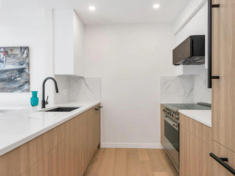1340 W 7th Avenue, Vancouver, BC, V6H 3W5 - 18