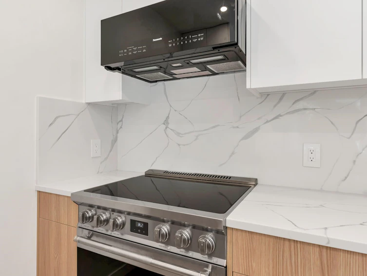 1340 W 7th Avenue, Vancouver, BC, V6H 3W5 - 19