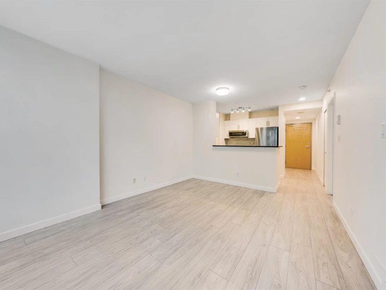 805-1420 W Georgia Street, Vancouver, BC, V6G 3K4 - 11